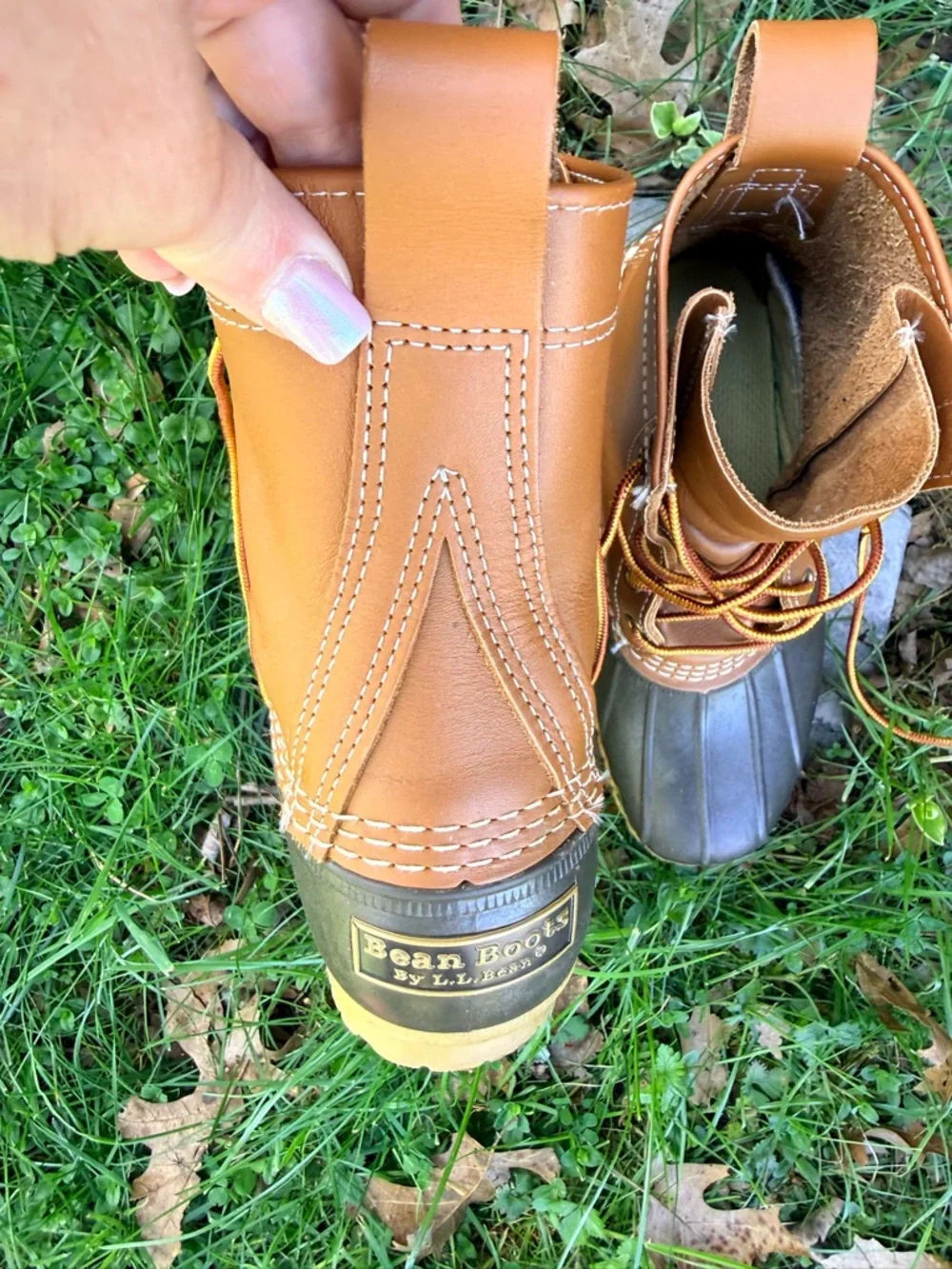 Classic LL BEAN BOOTS in Brown and Dark Brown - SZ. 6 M EUC VINTAGE